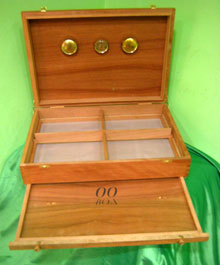 CAJA DE FUMADOR-00 PEQUEÑA - - CAJAS, BOTES, MONEDEROS Y BOLSAS - PARAFERNALIA